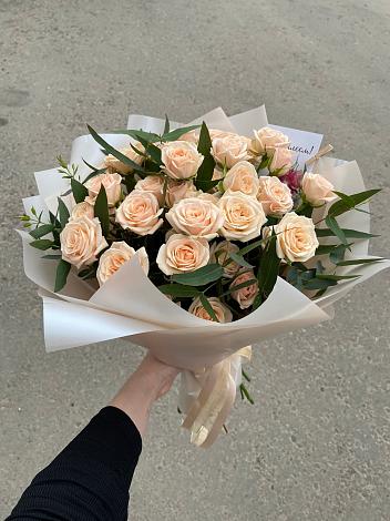 Букет Кремовые розы Латте в Покровске